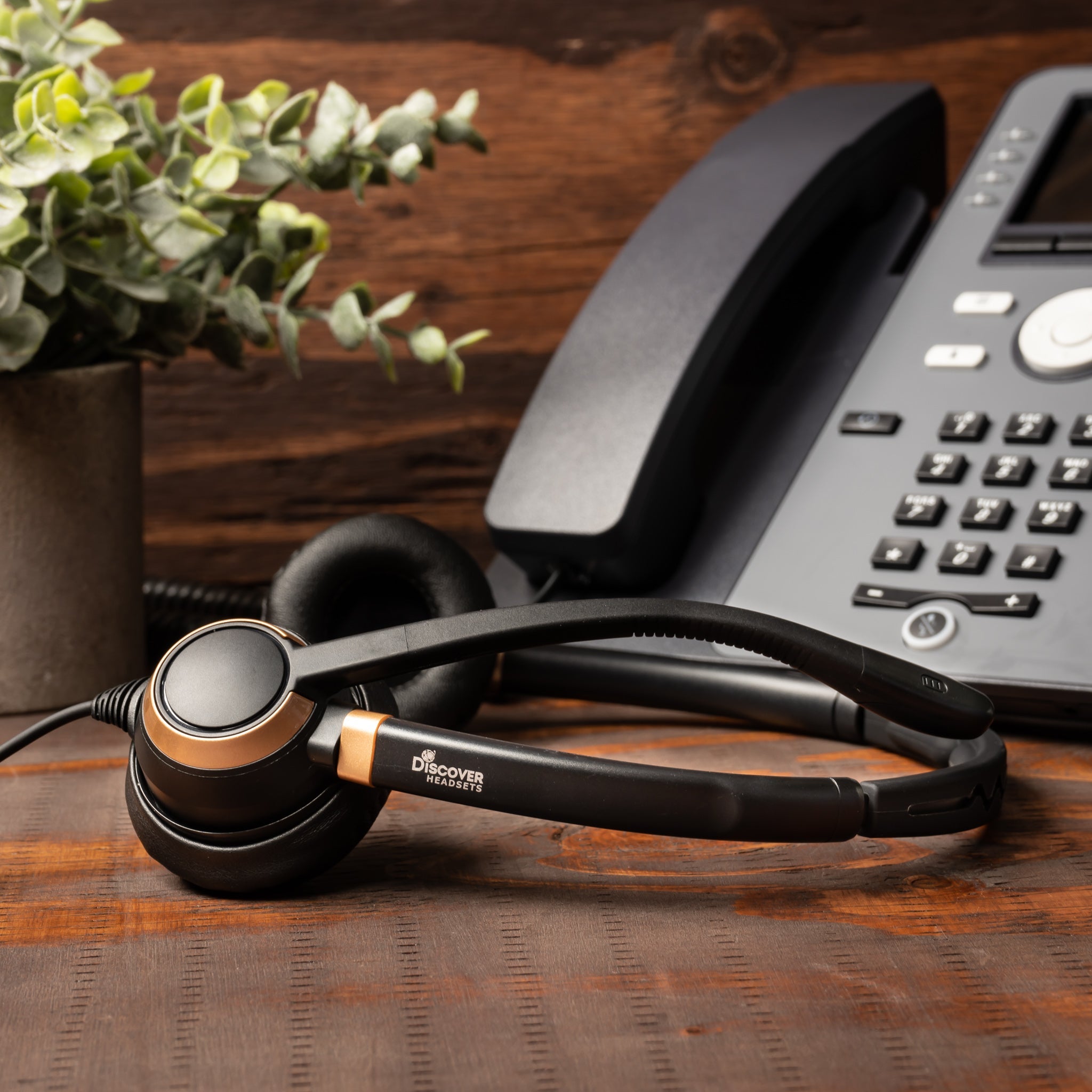 Discover D712 Dual Speaker Wired Office Headset for Professionals - Cratzesl